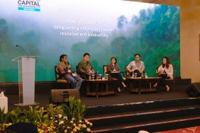 Irfan Bakhtiar (pojok kiri) saat menjadi narasumber