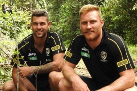2 PEMAIN AUSTRALIA MERASAKAN KEHIDUPAN HARIMAU SUMATRA
