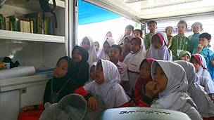 PANDA MOBILE AT SMA AL BAYAN SUKABUMI